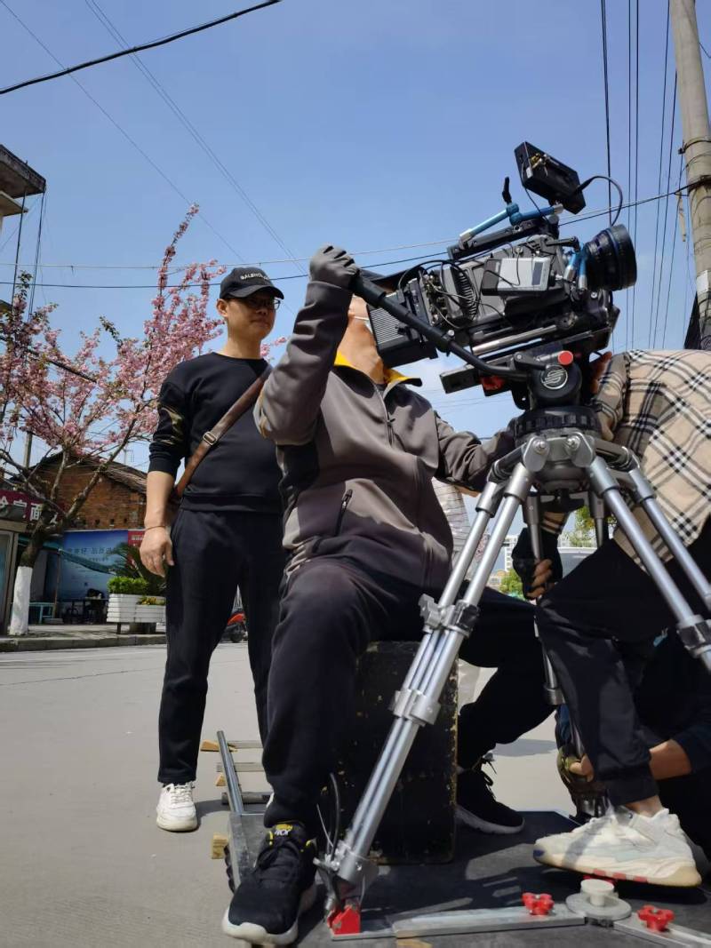 长葛市广告片拍摄：快消品牌爆款之选，网感内容适配社媒传播！